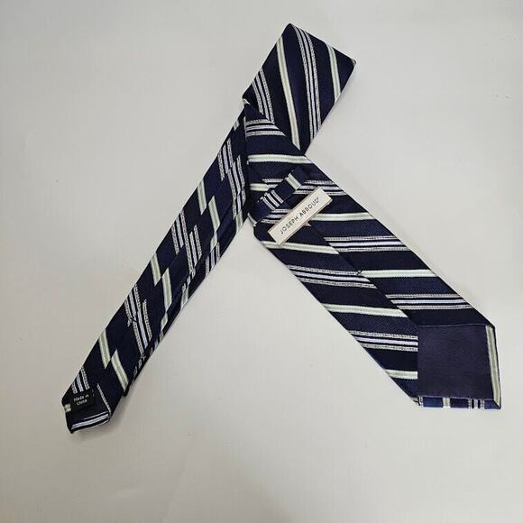 JOSEPH ABBOUD Men's Tie, 100% Silk, Striped Pattern, Navy Blue & White Necktie - Picture 3 of 7